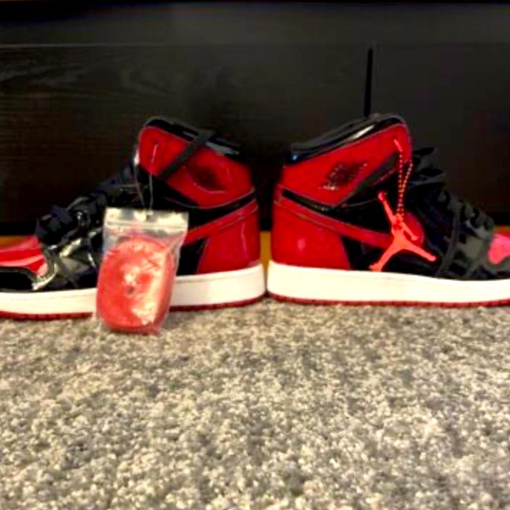 Men’s - Jordan 1 High OG Patent Bred (NEW WITH BOX) $350.00 OBO